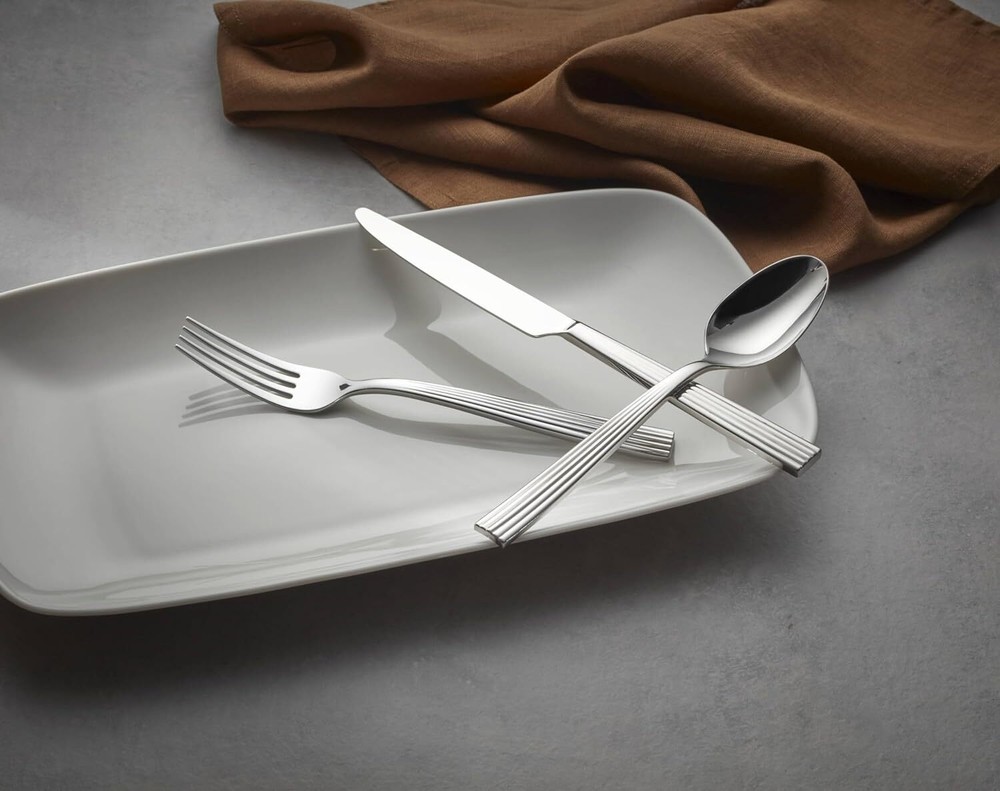 Oneida Kennedy Piece Everyday Flatware Set, 20 Count, Metallic