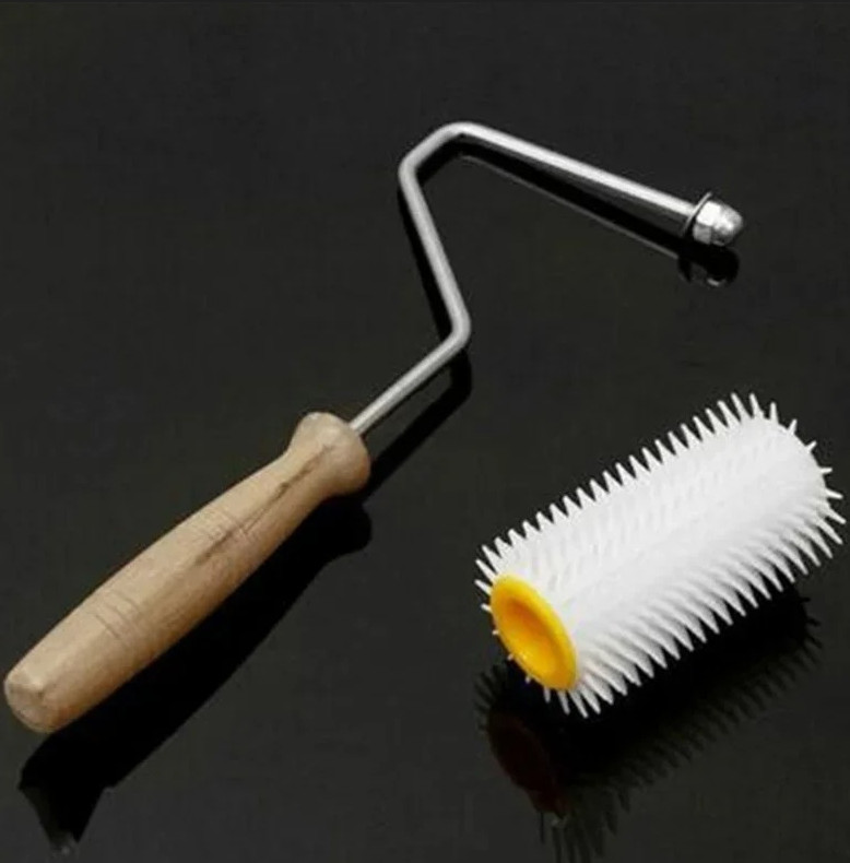 1pc Beekeeping Honey Uncapping Needle Roller Plastic Comb Extractor Tool - NEW