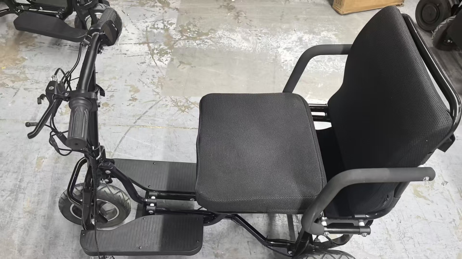 Dual Motor 700W 3-Wheels Folding Senior Electric Mobility Scooter 48V/10Ah 300lb