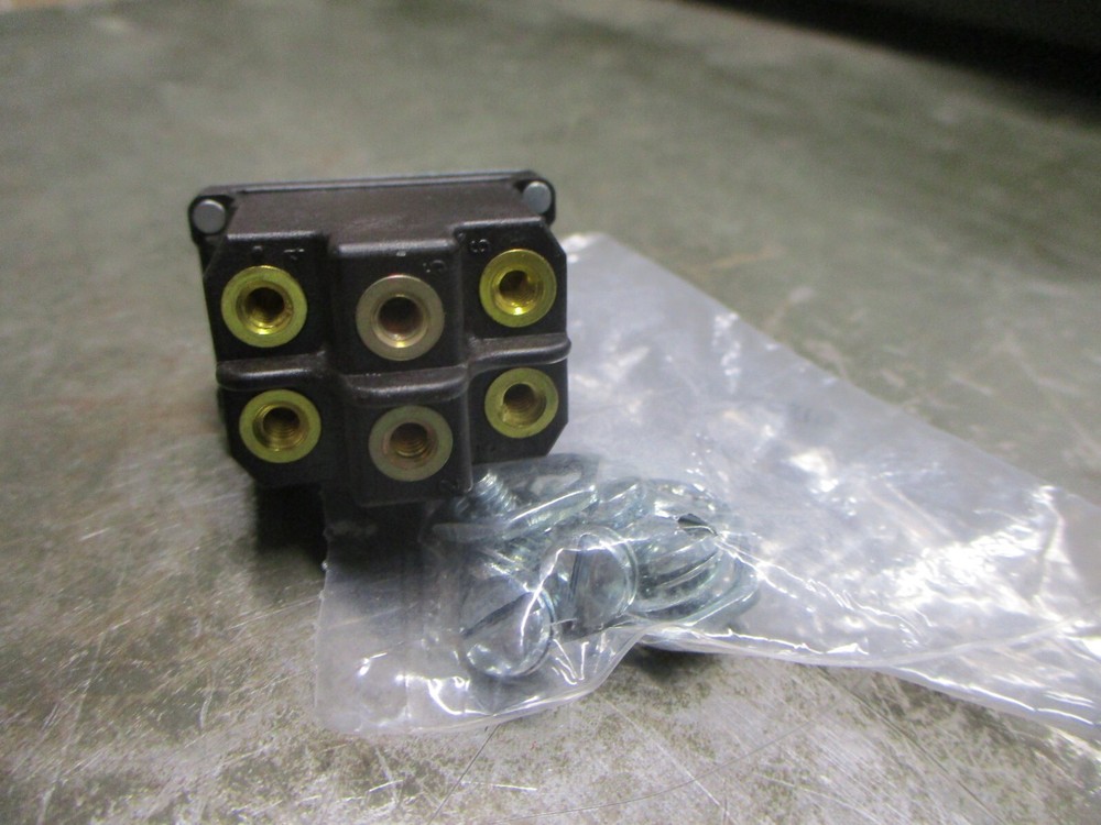 Genie Toggle Switch 13038 S