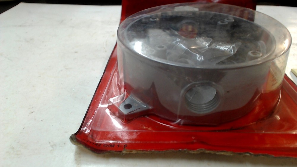 531142 Outlet Box