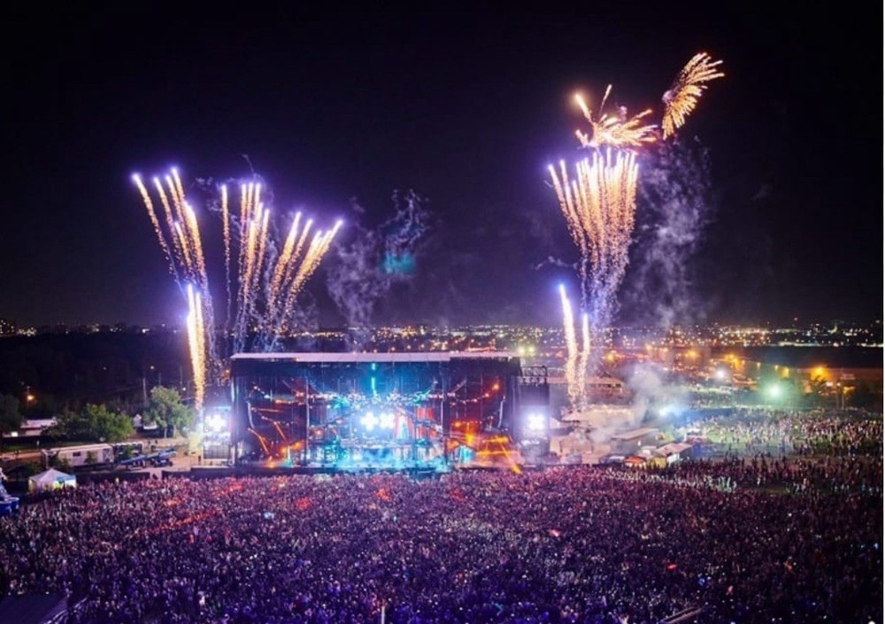 PROGECT LOW VIP Ticket (both Days)