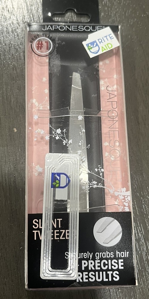 Japonesque Pro Performance Slant Tweezer *NEW*