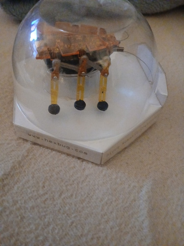 Hexbug Alpha Micro Robotic Creature New Vintage