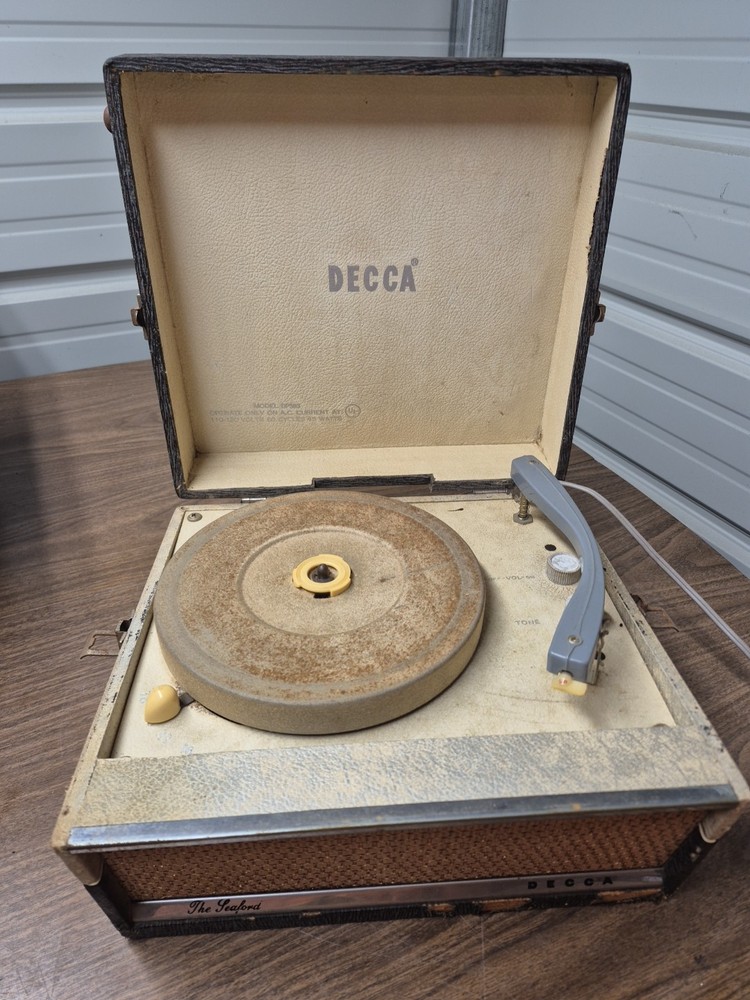 Decca Dp583 Portable Record Player