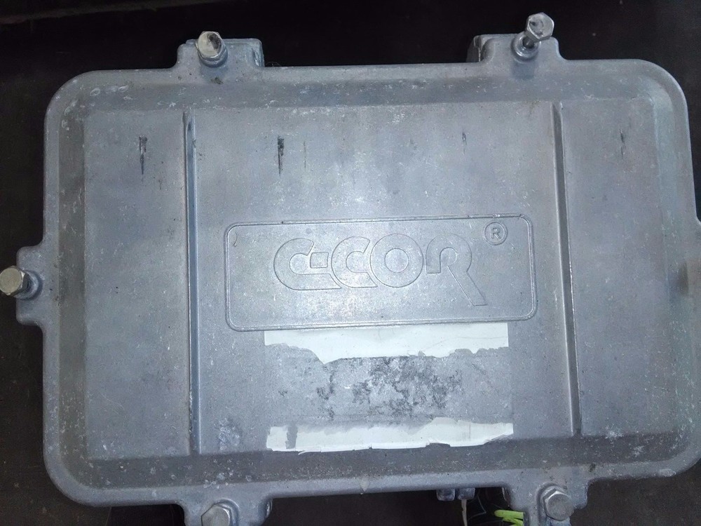 C-COR Line extender E549-A42C1 W/Housing