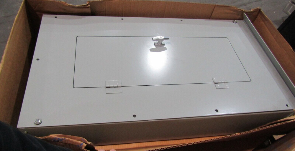 💥NEW EATON TYPE 12/3R LOCKABLE ELECTRICAL ENCLOSURE 5658B16H02