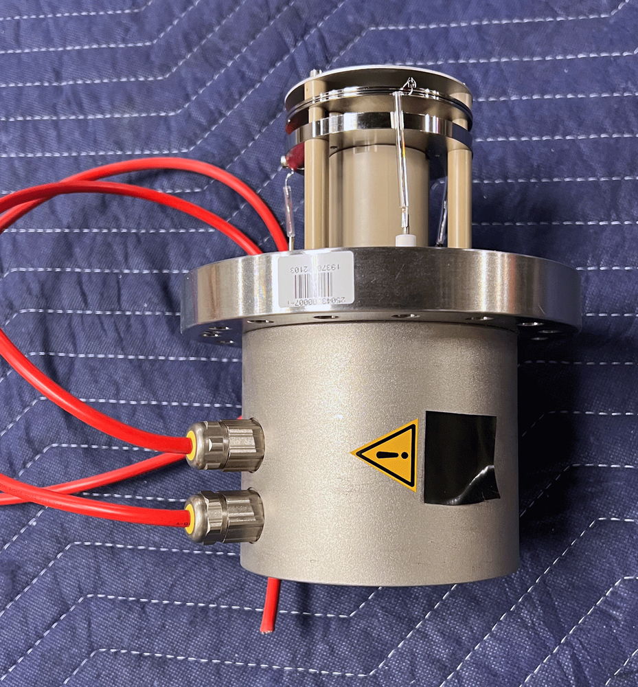 BRUKER Autoflex II MALDI TOF-TOF MASS SPECTROMETER QUADRUPOLE Linear Detector