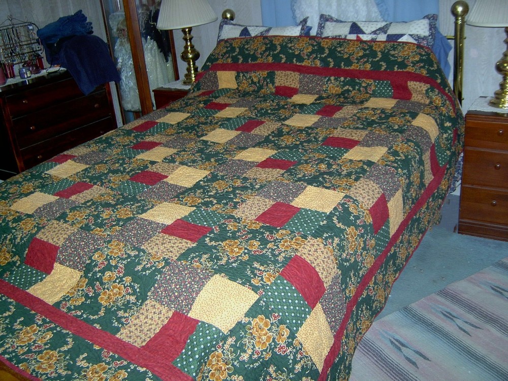 Oversize Queen Hand Made 5 Patch Quilt 97x98