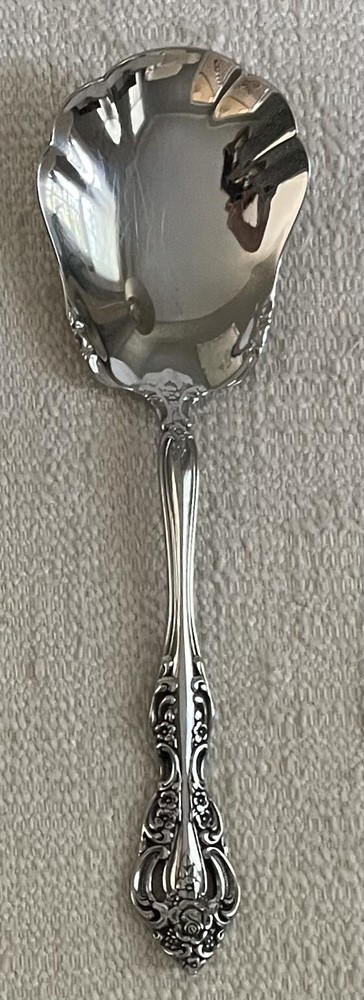Oneida MICHELANGELO Stainless Solid Shell Casserole Spoon 8 3/4" Glossy