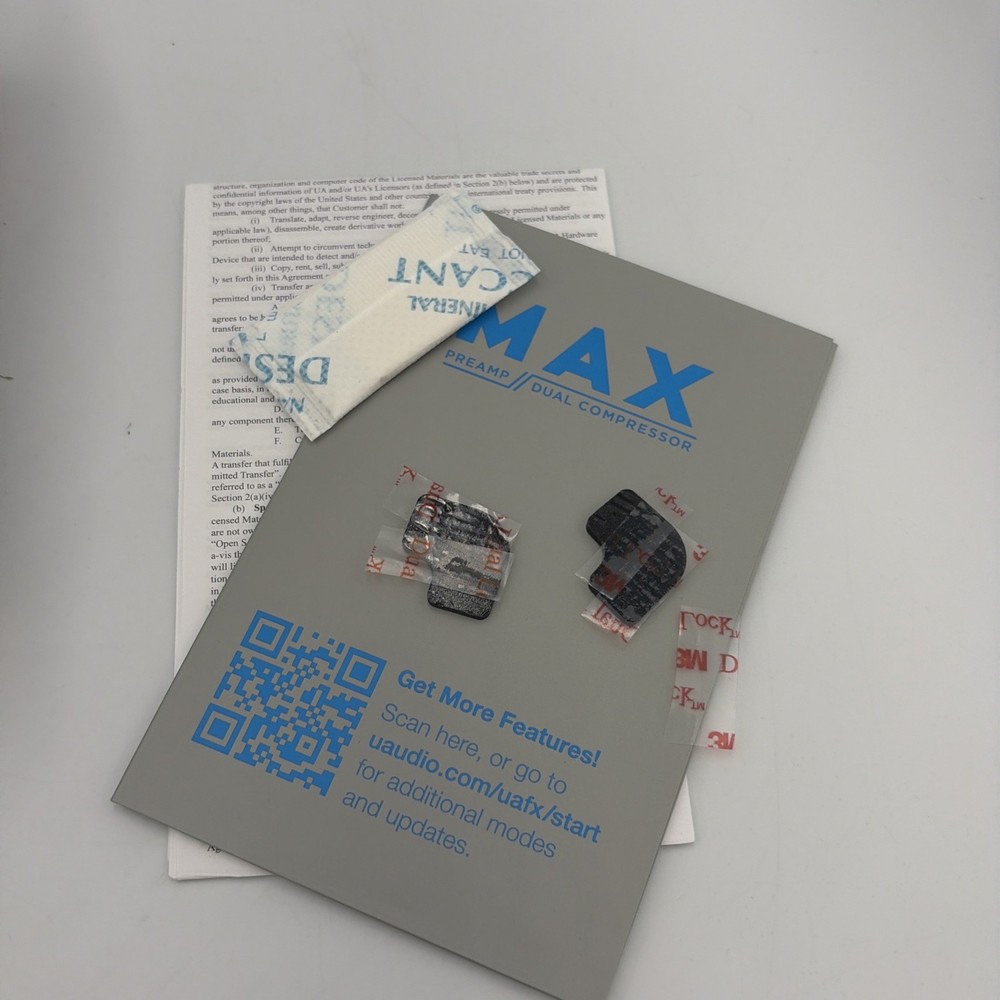 Universal Audio Max Preamp Compressor Pedal w/ Box UAFX Effects Open Box