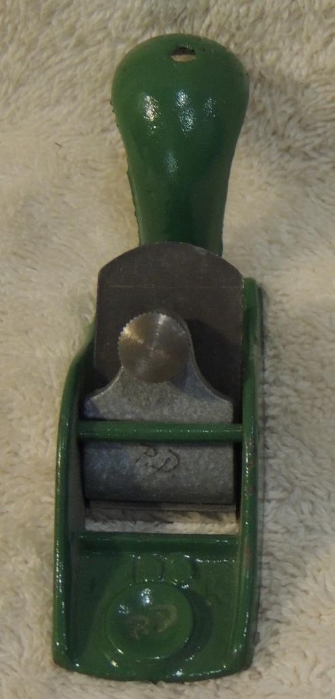 KUNZ Model 100 Green Squirrel Tail Plane