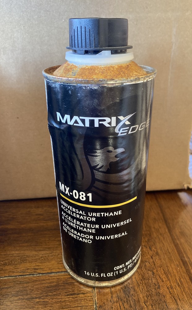 MATRIX MX-081 Universal Urethane Accelerator, 1 pt