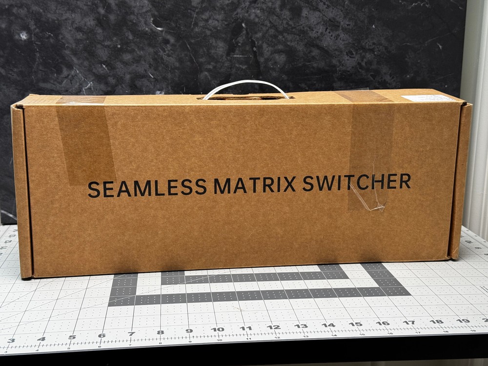 Yinker 4K 30Hz HDMI Matrix Video Wall Controller Multiviewer 4x4, Rack Switcher