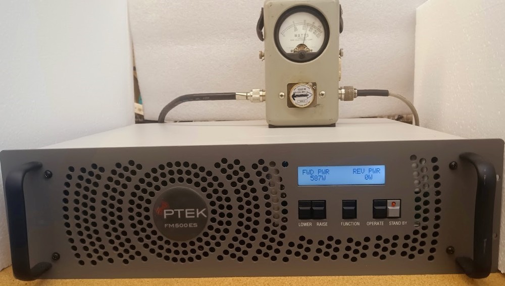 PTEK used Model FM500ES 500 watt fm broadcast transmitter