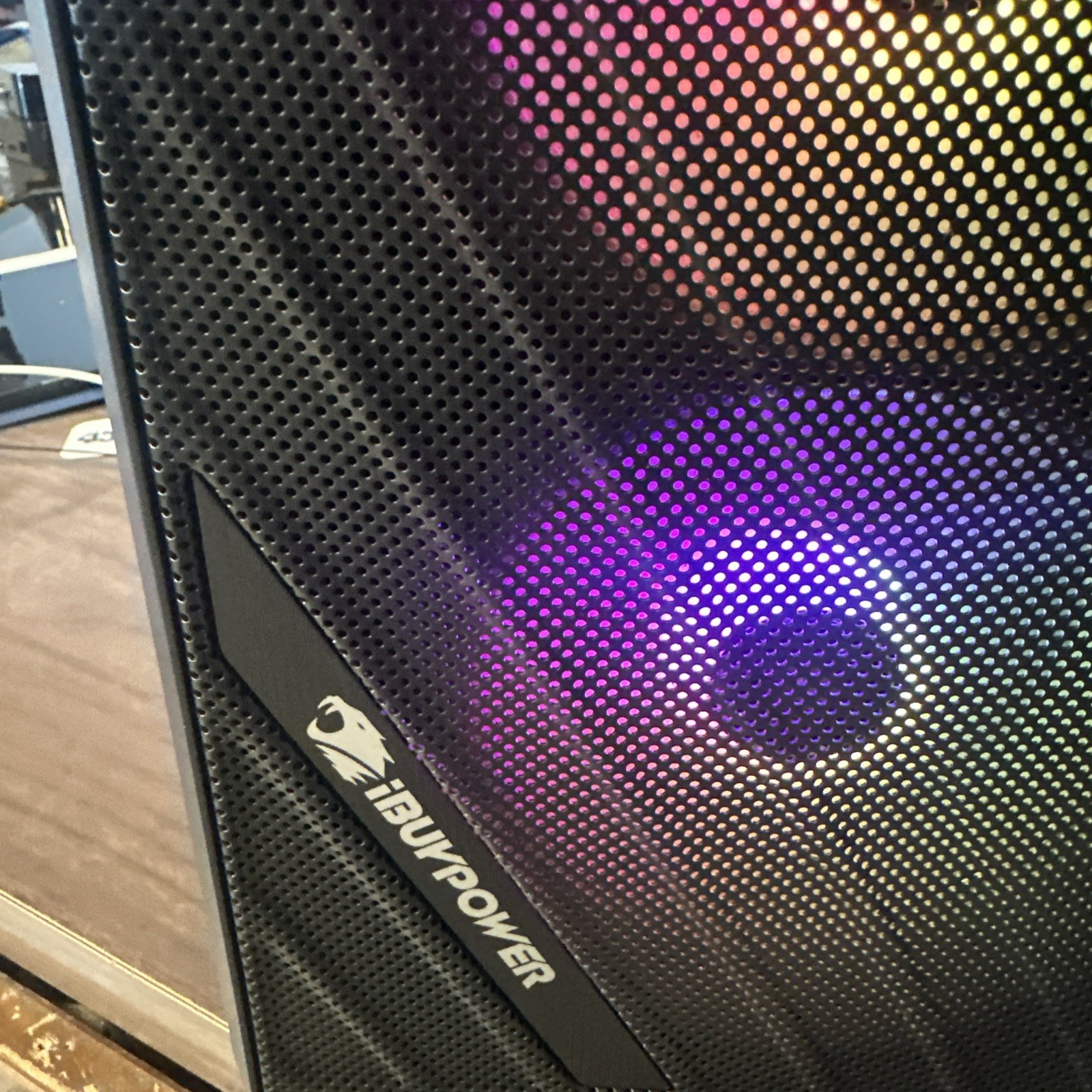 iBuyPower Gaming Desktop Intel i5-14400 RTX4060 8GB 16GB Ram 1TB SSD Win11