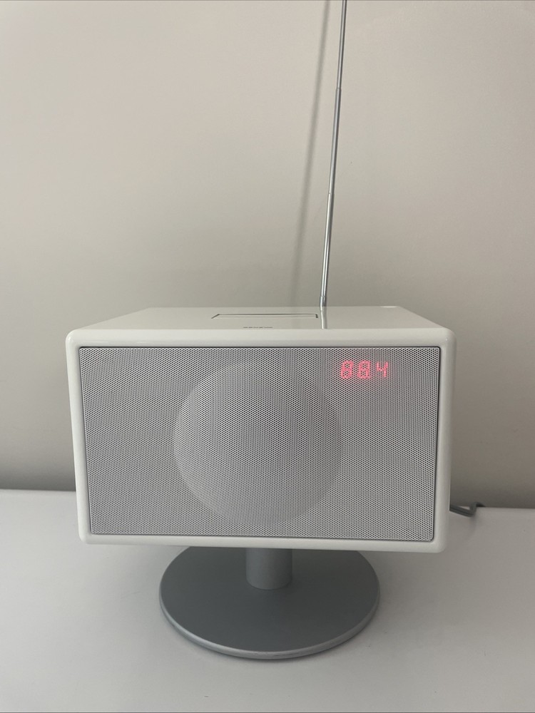 Geneva Sound System Model S White