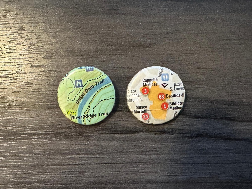 Personalized Button Press Kit: Create Pins, Badges, and Keychains Effortlessly!