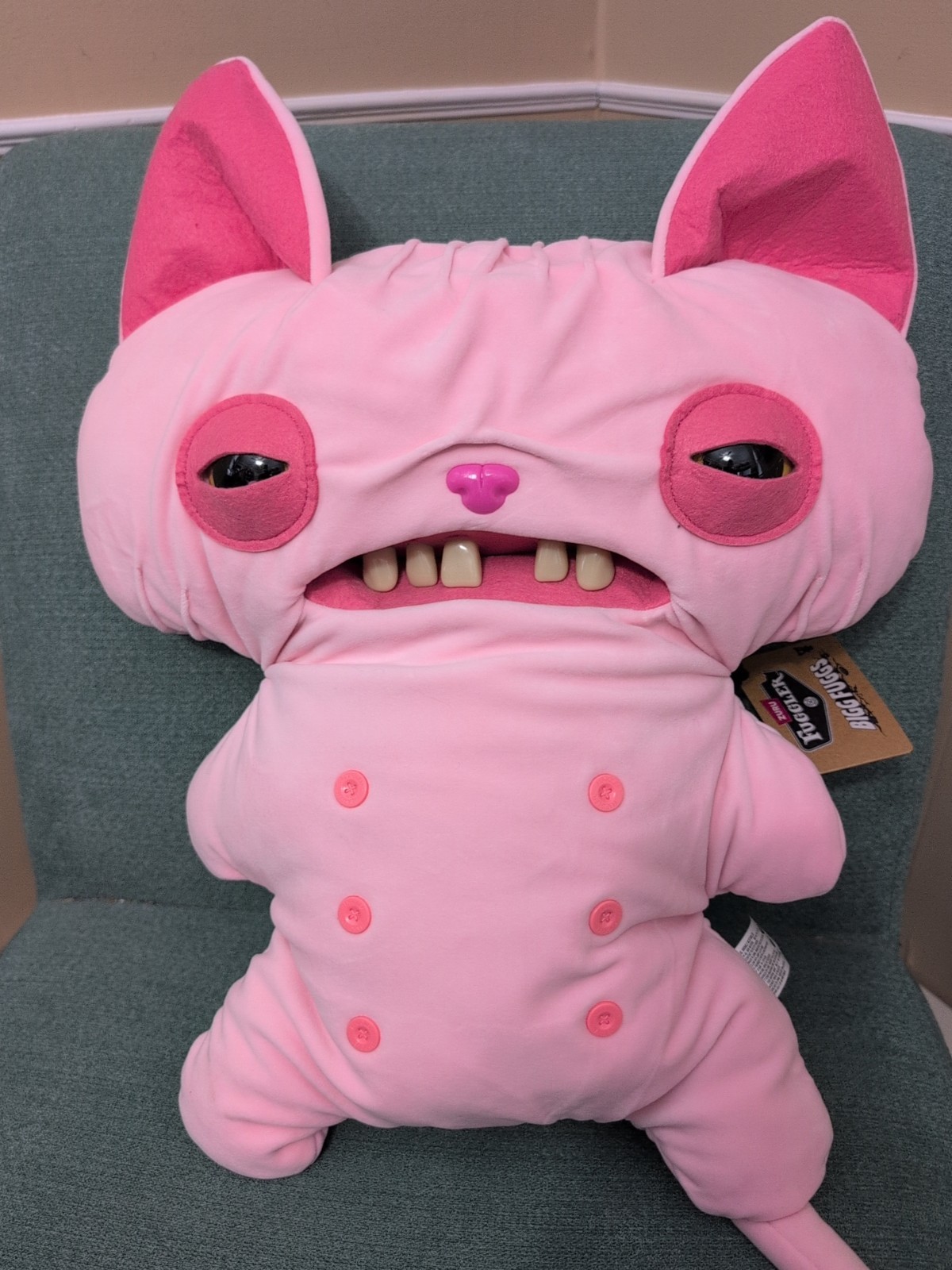 Fuggler Bigg Fugg Pink Monnster Zuru 18 Inch Plush XL WRINKLE MCSTINKLES NEW
