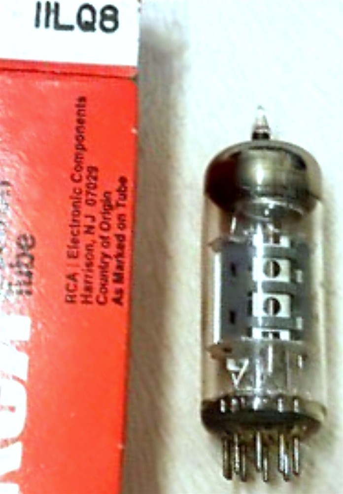 11LQ8 TUBE RCA NIB TESTED & BOXED VINTAGE SURPLUS