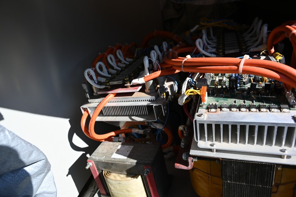 HARRIS SOLID STATE RF RADIO TRANSMITTER Platinum Z5 POWER SUPPLY