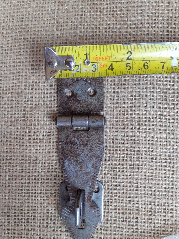 Rustic Decorative 4" Antique Iron Arrowhead Hasp & Staple