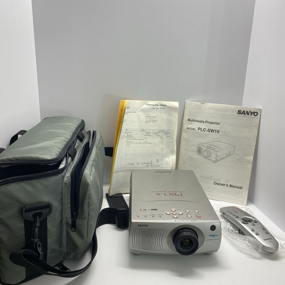 Sanyo Multimedia Projector Model PLC-SW15 Tested Works