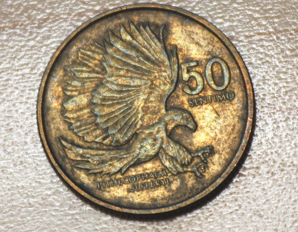 1992 Philippines 50 Sentimos Monkey-eating Eagle