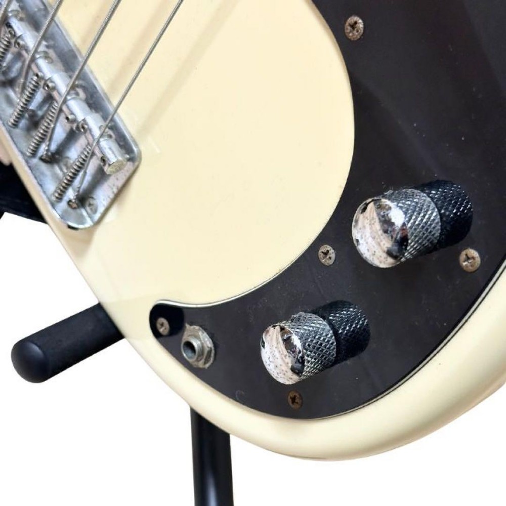Fernandes Precision Bass Electric Operation Confirmed