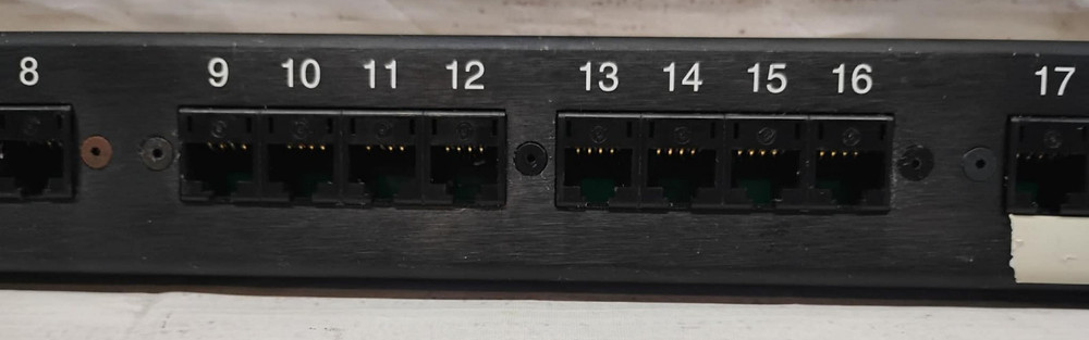 Hubbell 24 Cat 5 Port 110 Patch Panel MCC5803110119