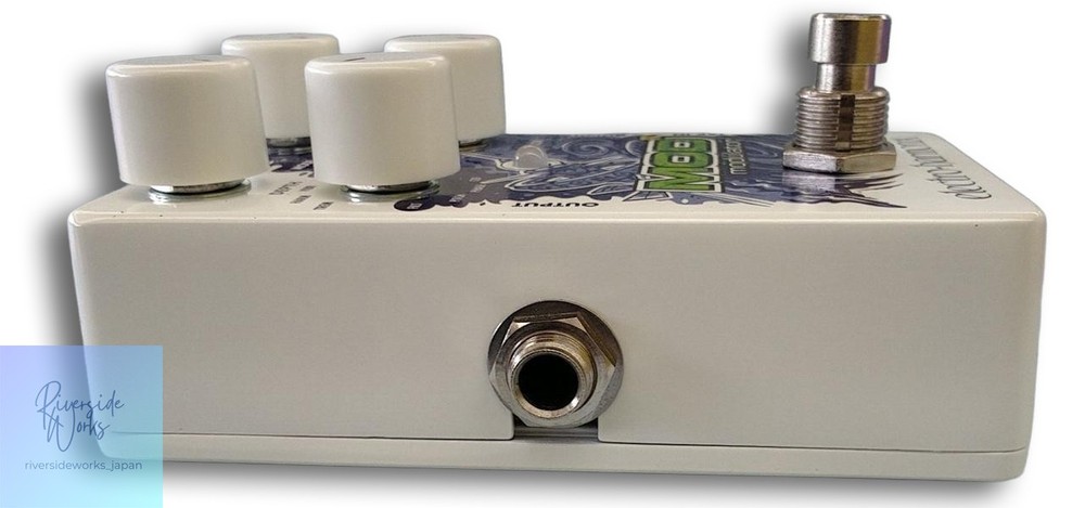 Electro Harmonix Mod 11 Modulator Multi-Effects Pedal