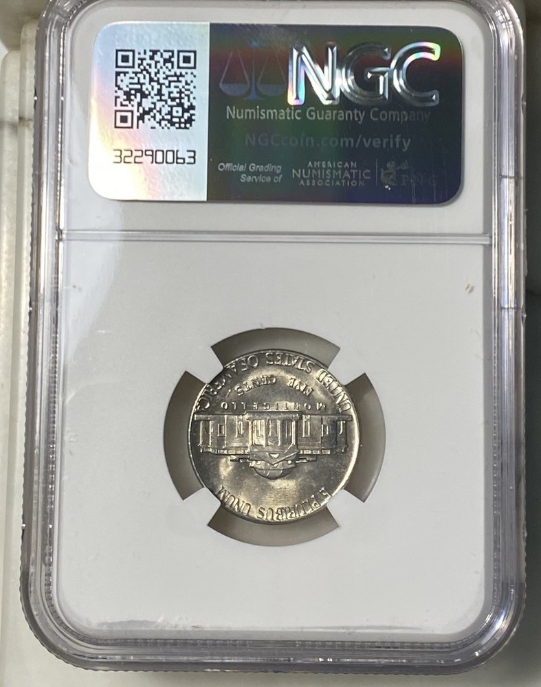 🔥 1972 D JEFFERSON NICKEL 5C MS 65 NGC 🔥