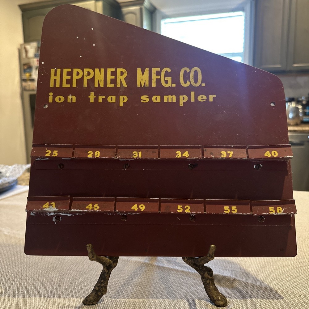 Vintage Retail Display Ion Trap Sampler Heppner Manufacturing Co