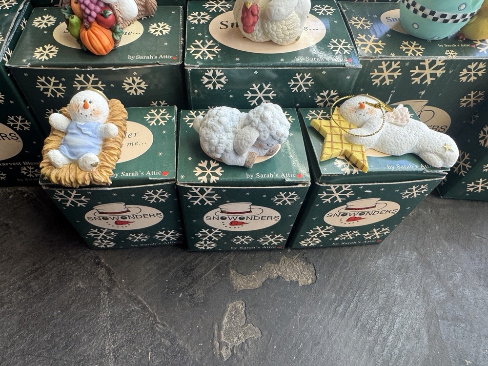 Sarah's Attic Snowonders Figurine