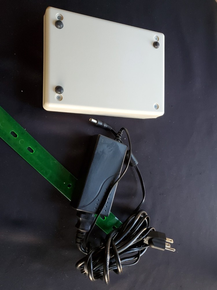 GAUMARD Blood Pressure Arm Training controller only Works