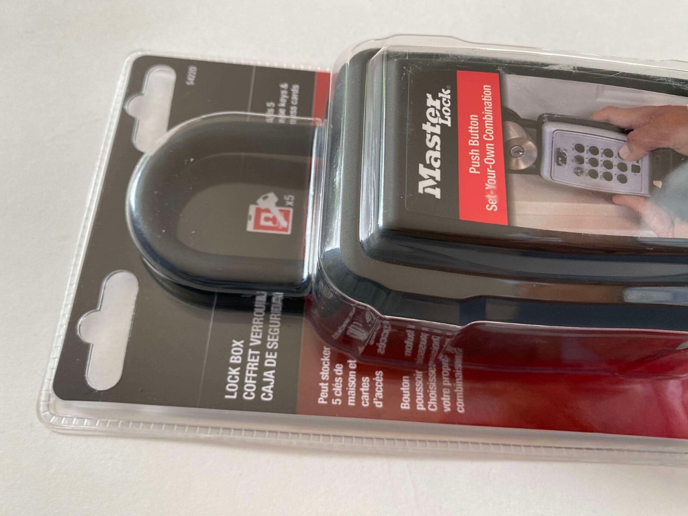 Master Lock Portable Key Lock Box Push Button Resettable Combination 5422D NEW