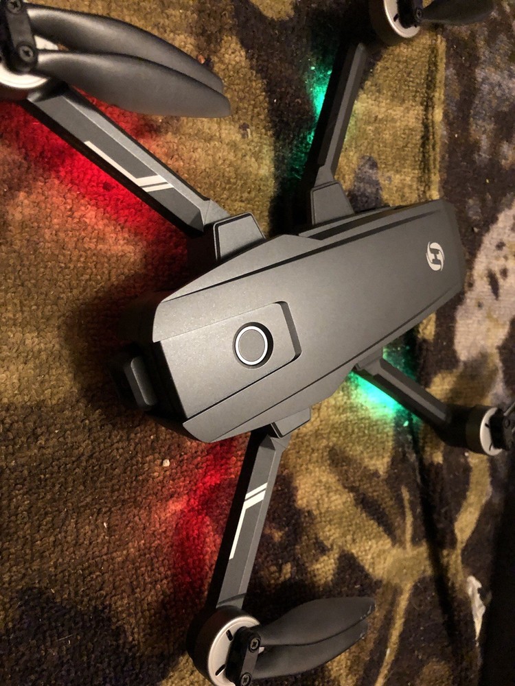 HolyStone drone hs720e