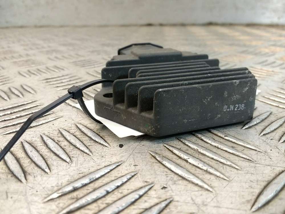1993 HONDA CBR 600 F2 RECTIFIER REGULATOR