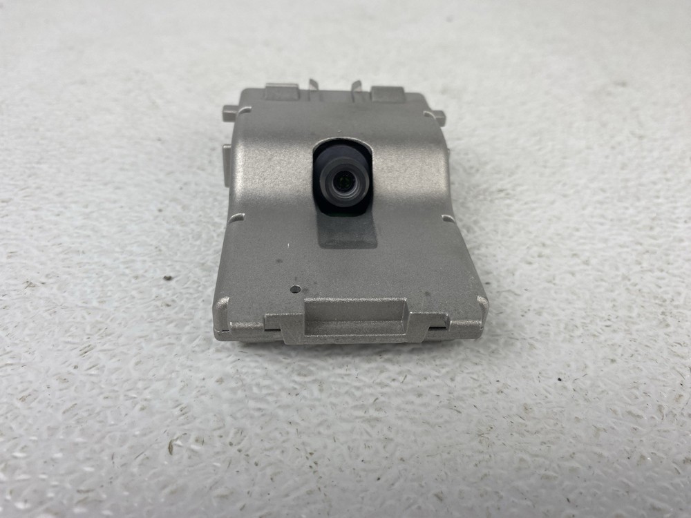 New! OEM GM Chevy Front View Windshield Camera 84972952
