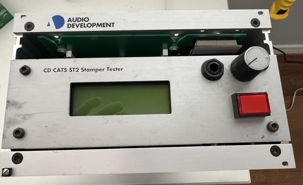 CD Cats  ST2 Stamper Tester