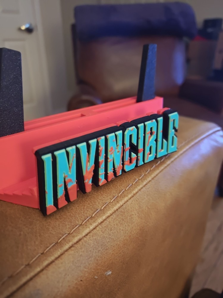 Blood-splattered Invincible 3D Printer Comic Book Stand