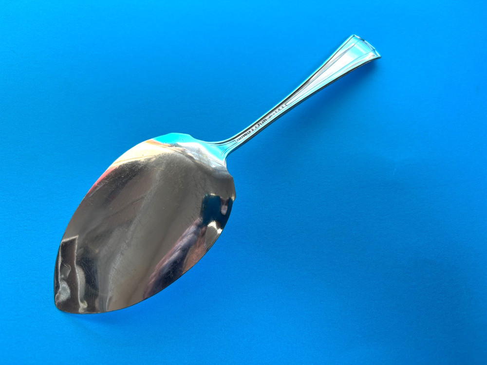 Sheffield PLATE FIVE Solid 9" Pie Server Silverplate England