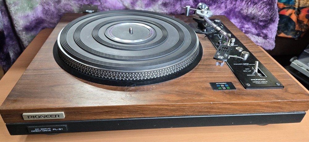 Pioneer PL 51 Turntable
