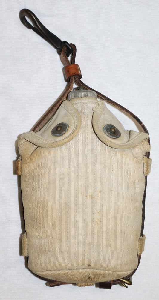 ORIGNAL PRE WWII 1934 DATED MOUNTED CALVALRY CANTEEN SET