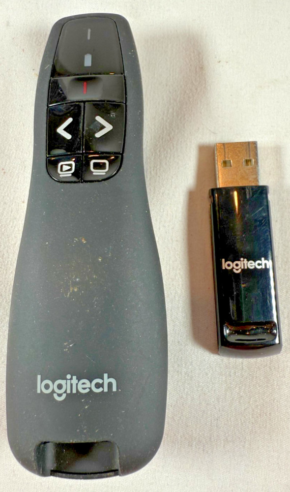 Logitech R400 Laser Presentation Remote - Black