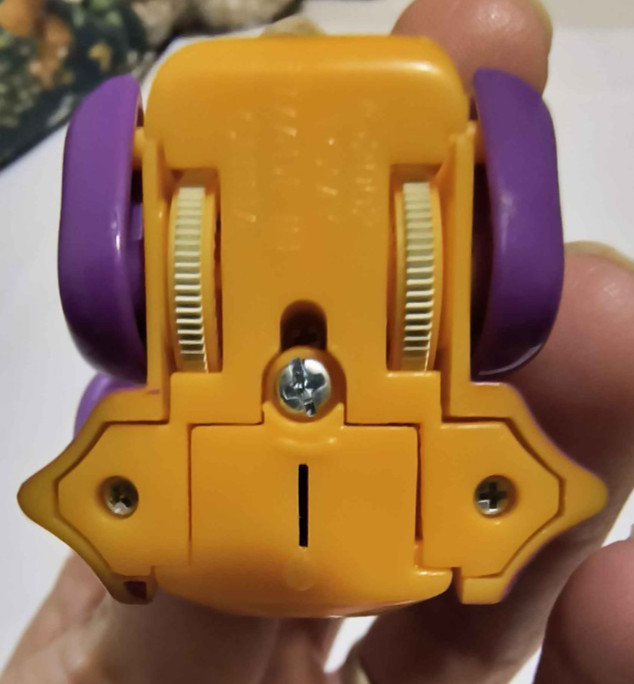 2002 Tomy MicroPets Interactive Figure Voice Activated Kuda Working
