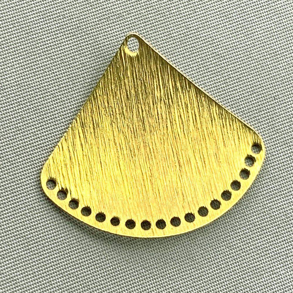 Brushed Fan 19 Loop Chandelier Links 26x30mm Solid Brass Q4 Per Pkg