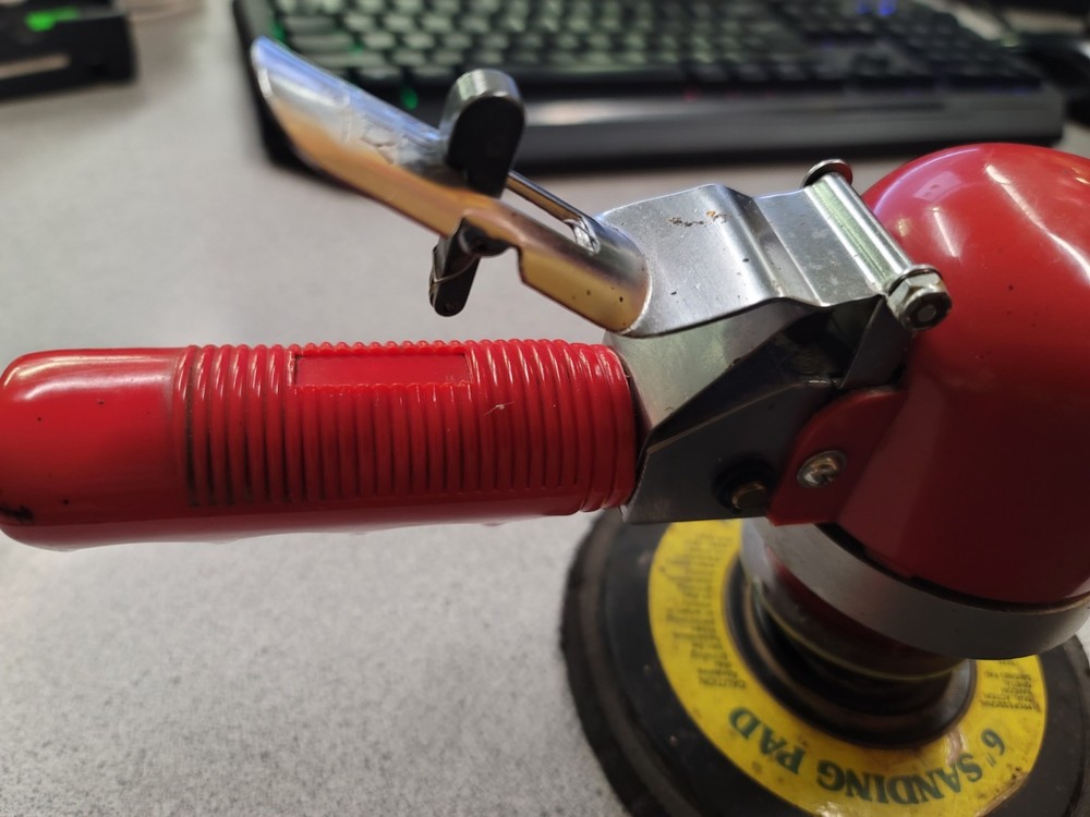 MAC TOOLS # AS406 6” DUAL ACTION RANDOM ORBIT SANDER - TESTED/WORKING