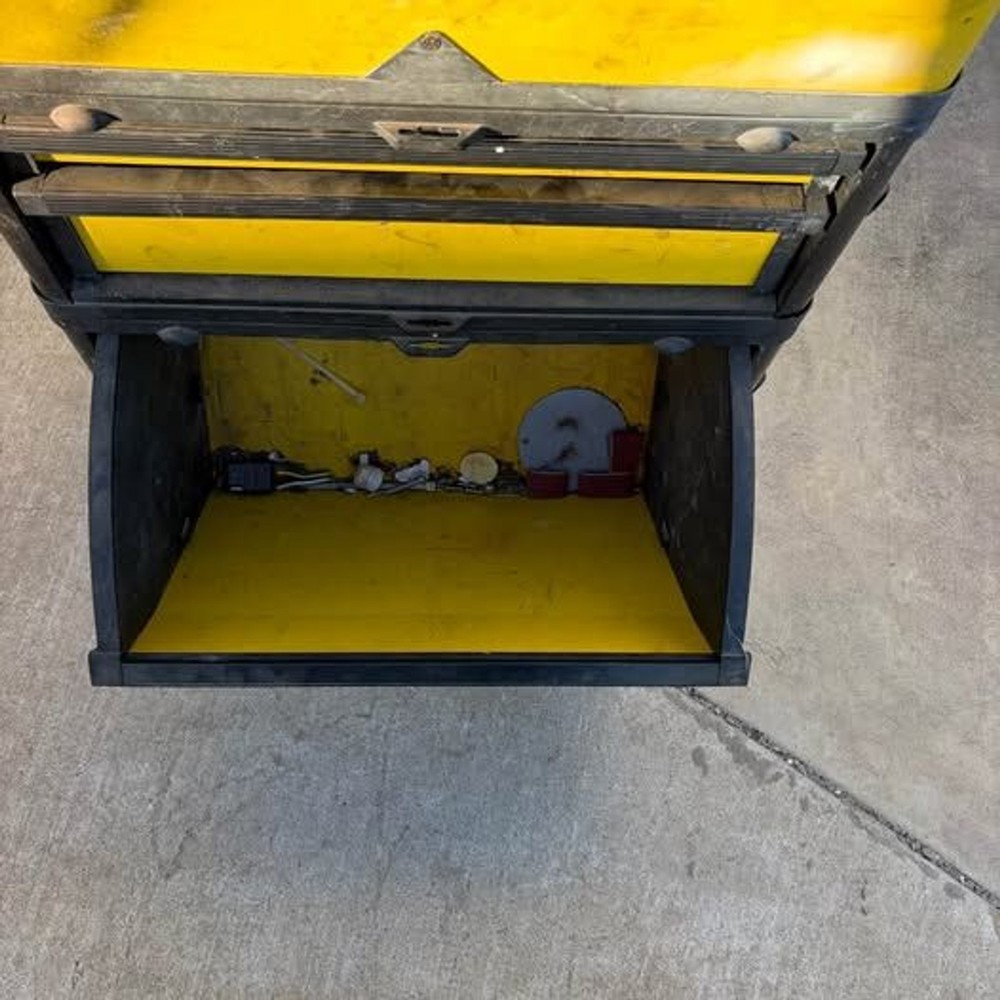 Stanley mobile tool box