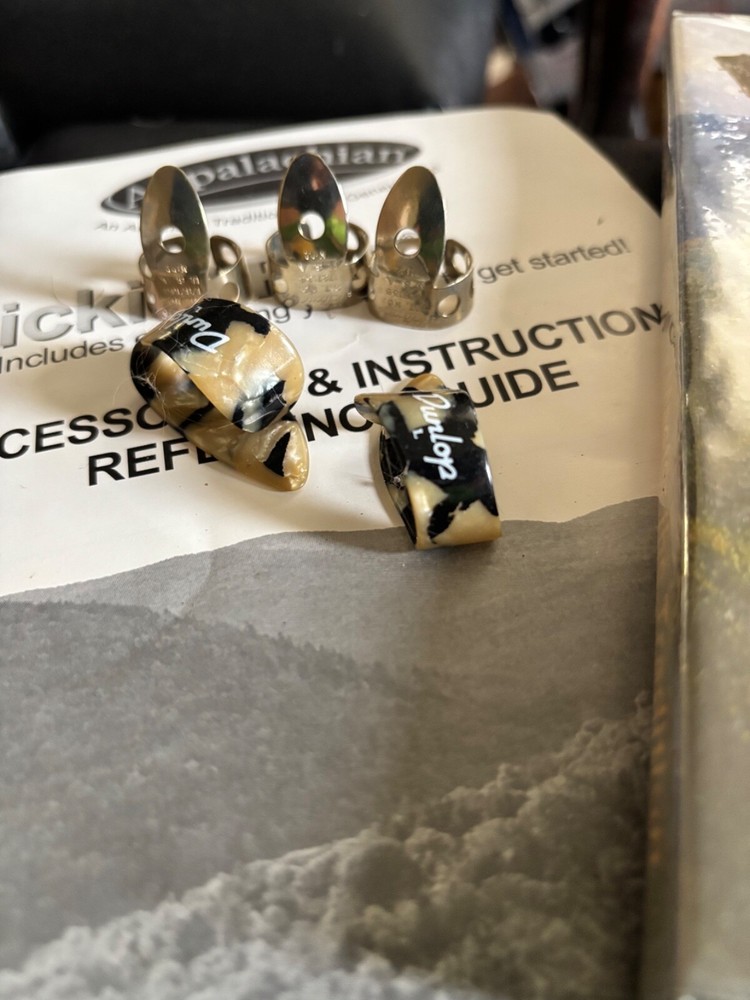 Pickin' Pac 5-String Banjo by Appalachian